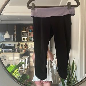 ‼️3/$20 or 4/$25‼️ Crop Lulu legging flip waistband